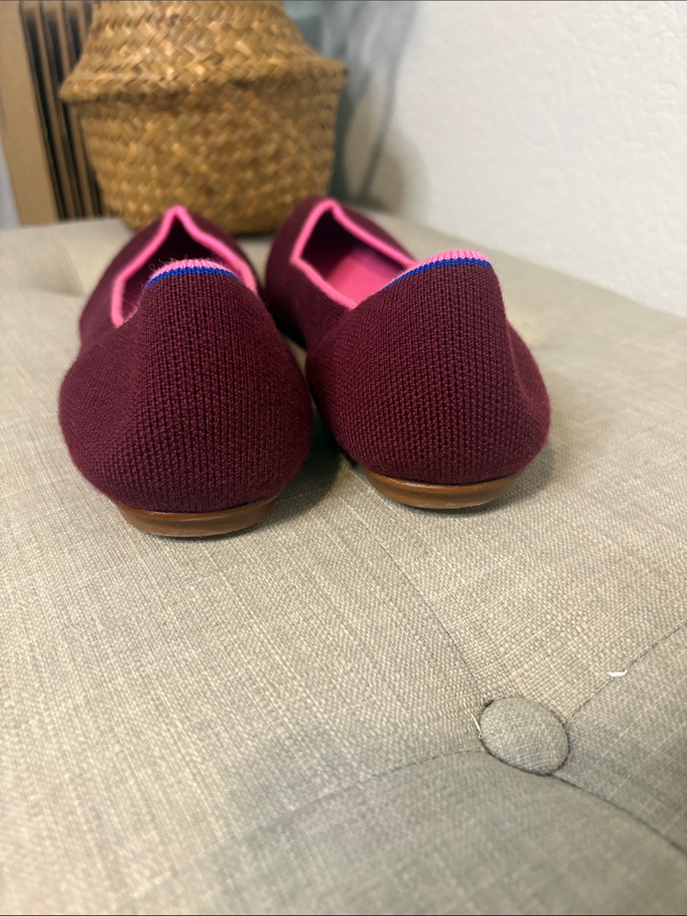 Rothy's Merino Wool Burgundy the pointe size 9 Pointed Knit Flats with Pink Trim - Picture 3 of 8